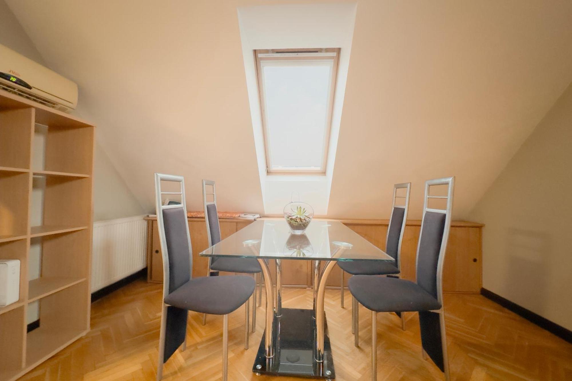 Siera'S Apartment Priştine Dış mekan fotoğraf